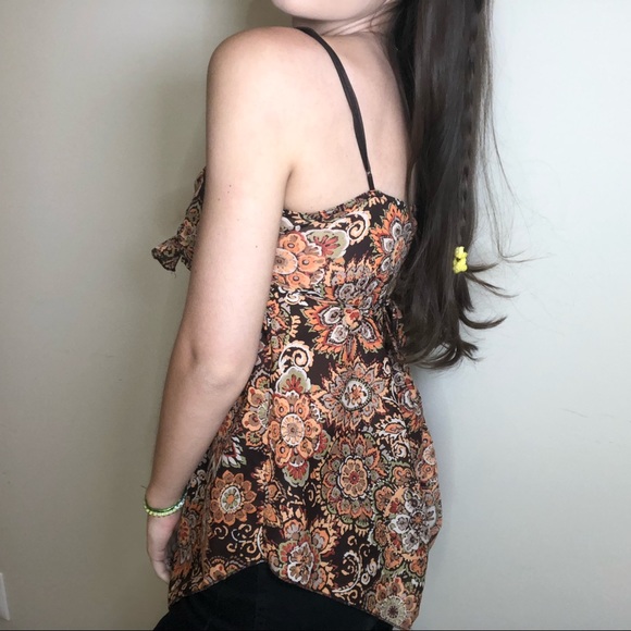 Cute little brown with flowers flowy tank - Picture 4 of 6